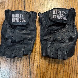 Harley-Davidson Perforated Black Fingerless Gloves